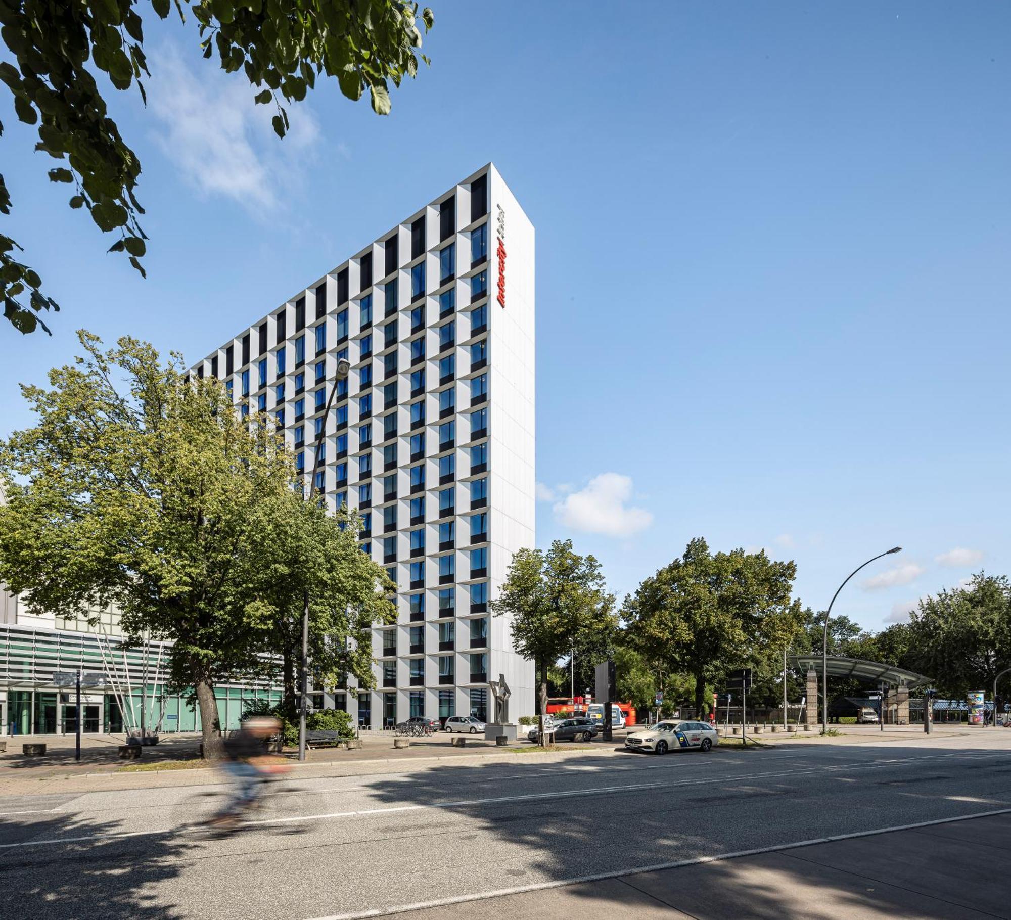 Intercityhotel Hamburg Dammtor-Messe Exterior photo